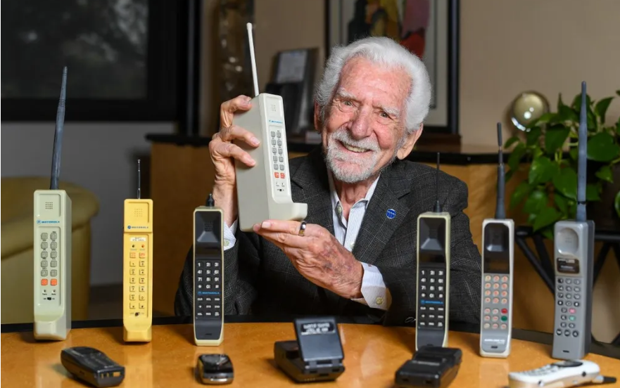 Conheça o primeiro celular do mundo que completa 50 anos hoje