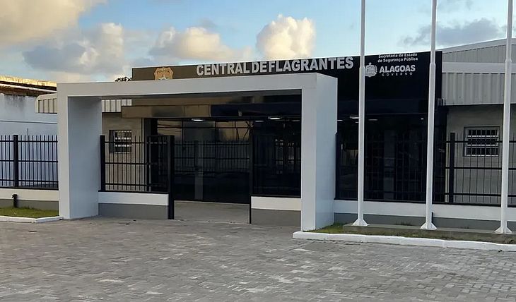 Criador de conteúdo adulto é preso suspeito de estuprar adolescente de 13 anos em motel de Maceió