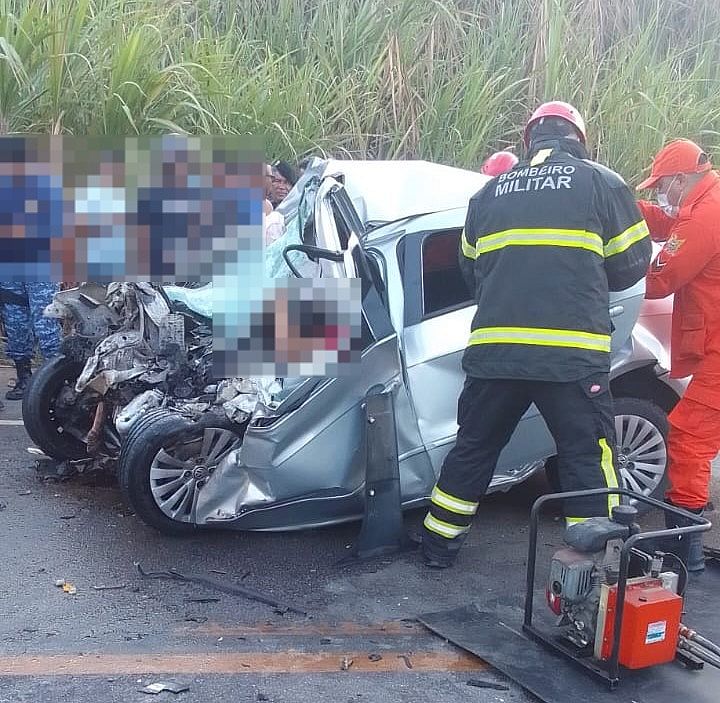 Três pessoas morrem e uma fica ferida após colisão entre veículo de passeio e carro-forte no interior de Alagoas