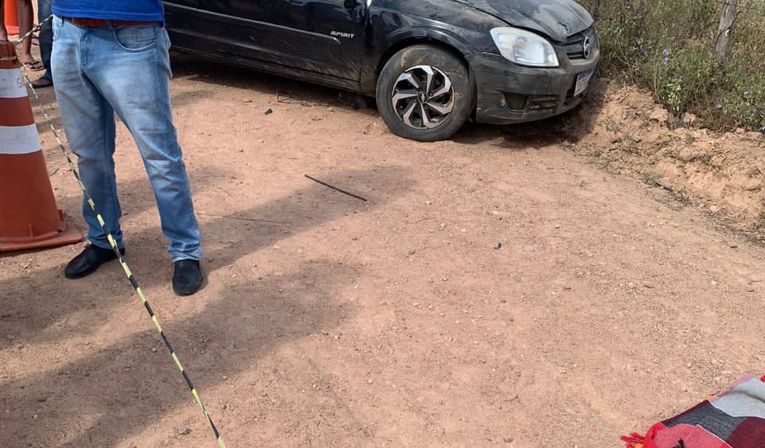 Homem morre em acidente de carro em Minador do Negrão