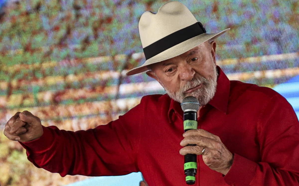 História de Lula será enredo de escola de samba do Rio de Janeiro no carnaval de 2026