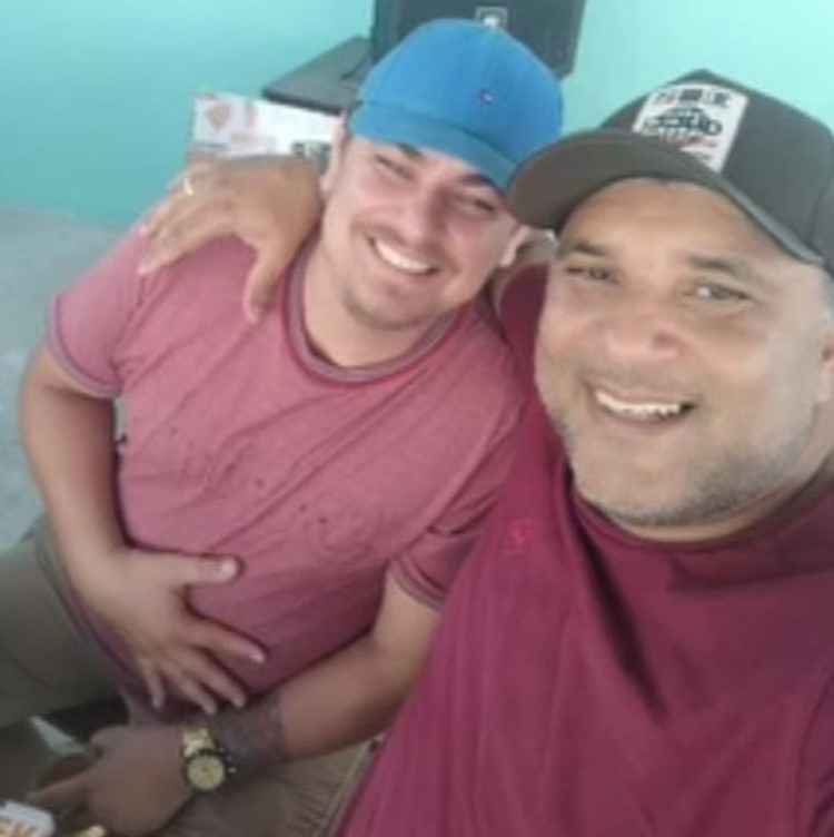 Amigos são esfaqueados e mortos no trânsito em Arapiraca