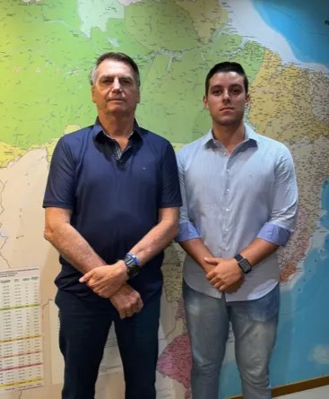 Caio Bebeto convoca apoiadores para chegada de Bolsonaro a Maceió