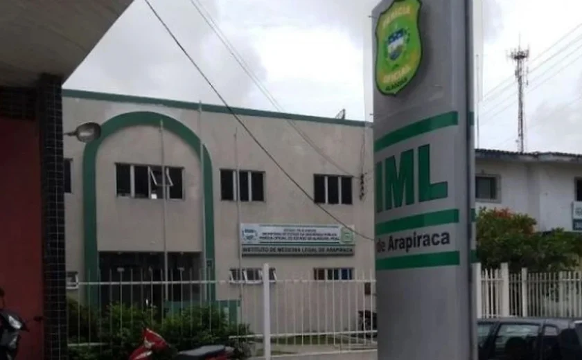 IML de Arapiraca registrou 9 corpos no final de semana, incluindo 4 mortes em acidentes