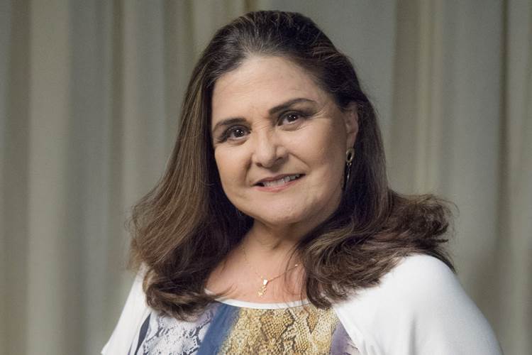 Elizangela, atriz da Globo, lamenta derrota de Bolsonaro: “o melhor presidente”