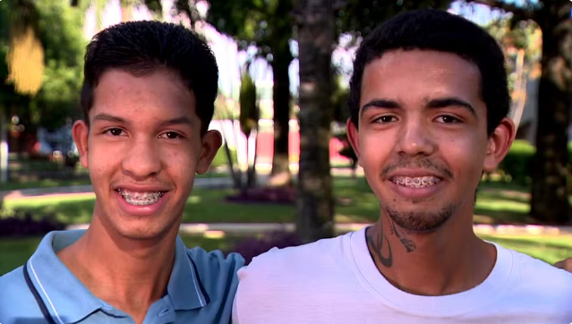 Os irmãos moravam em lados opostos de Indaiatuba , mas um dia se encontraram durante uma aula em um projeto social. — Foto: Reprodução EPTV