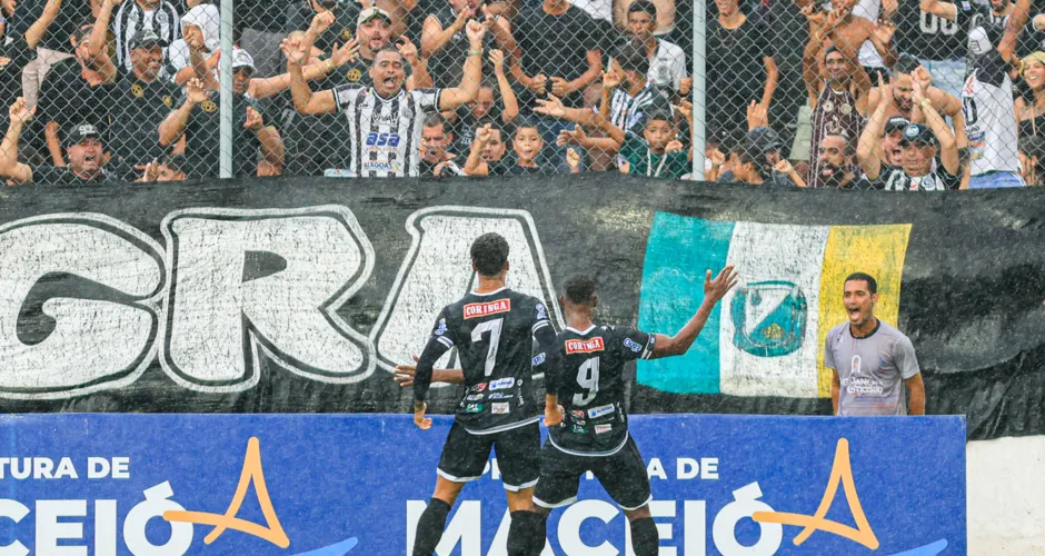 Ataque do ASA vem funcionando nos últimos jogos. Ailton Cruz