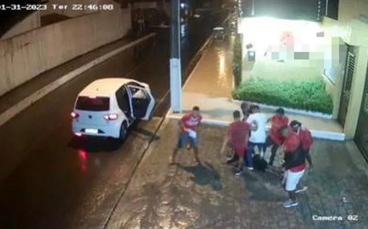 Torcedor do ASA é agredido por homens com camisa do CRB, em Arapiraca