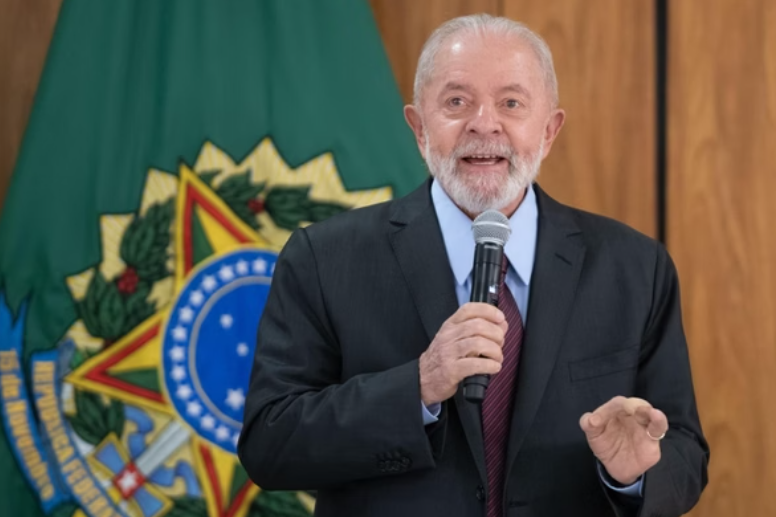 Lula diz que preço começou a cair: “Já tô comendo picanha com cerveja”