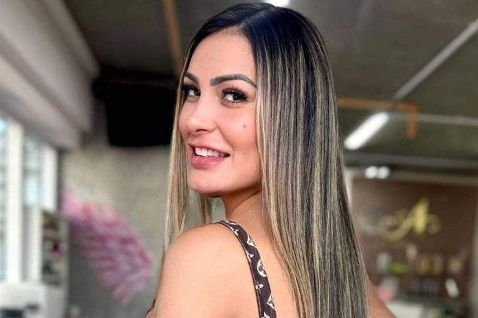 Andressa Urach revela desejo de abrir igreja: “Todos os pecadores”