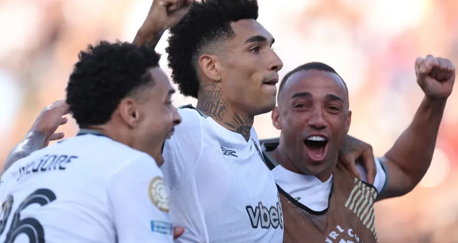 Botafogo faz história, vence PSG e se aproxima das oitavas do Mundial