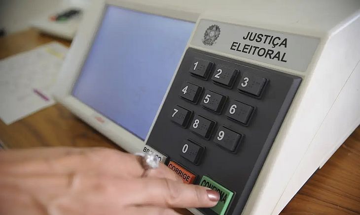 Saiba como e por onde realizar denúncias de crimes eleitorais