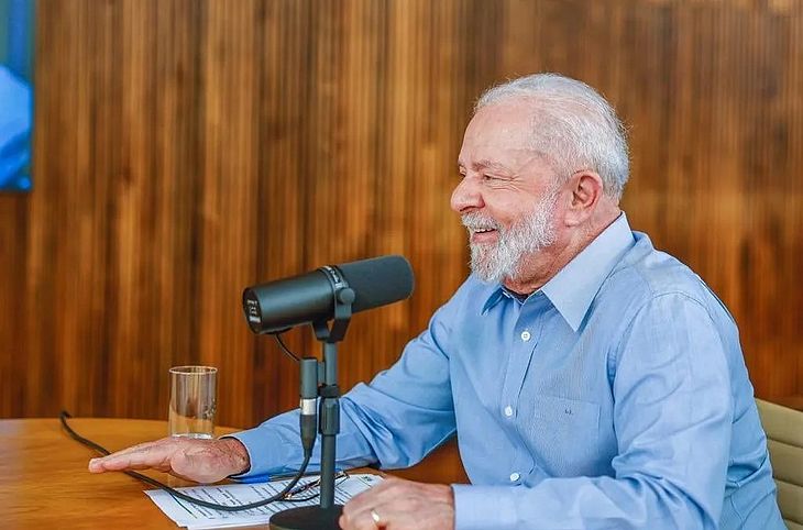 Lula cancela live semanal após auditores do TCU verem promoção pessoal do presidente