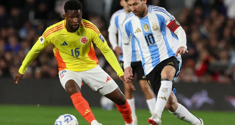 Argentina e Colômbia empatam em jogo com golaço, expulsão e confusões