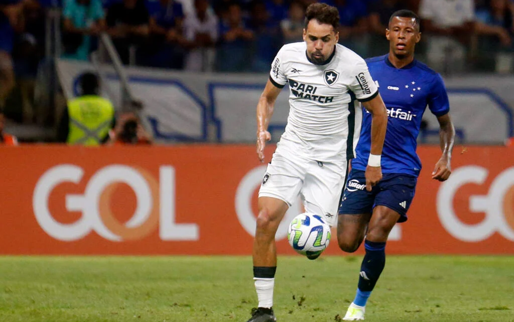 Em noite pouco inspirada, Botafogo empata com o Cruzeiro: 0x0