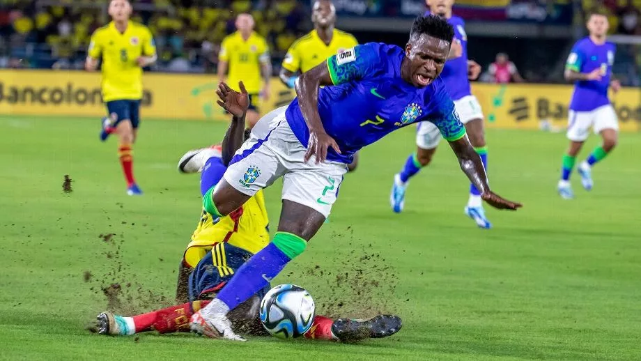 Vinicius Jr. tem lesão confirmada e está fora de Brasil x Argentina