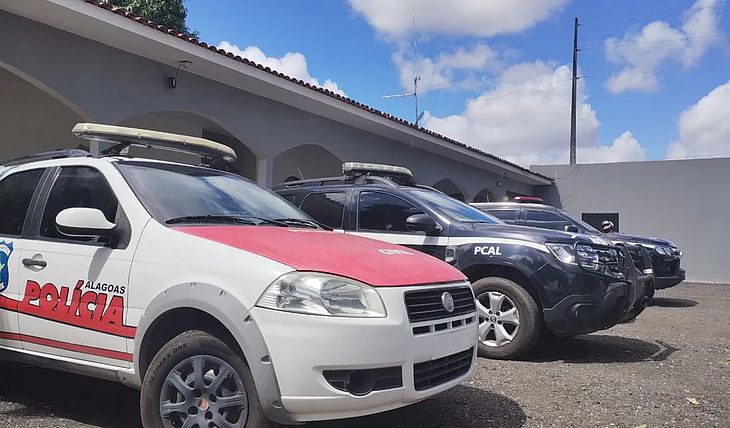 Dupla em moto rende frentistas e leva mais de R$ 600 em posto no interior de Alagoas