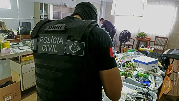 Polícia Civil de Alagoas prende suspeito de produzir e armazenar pornografia infantil