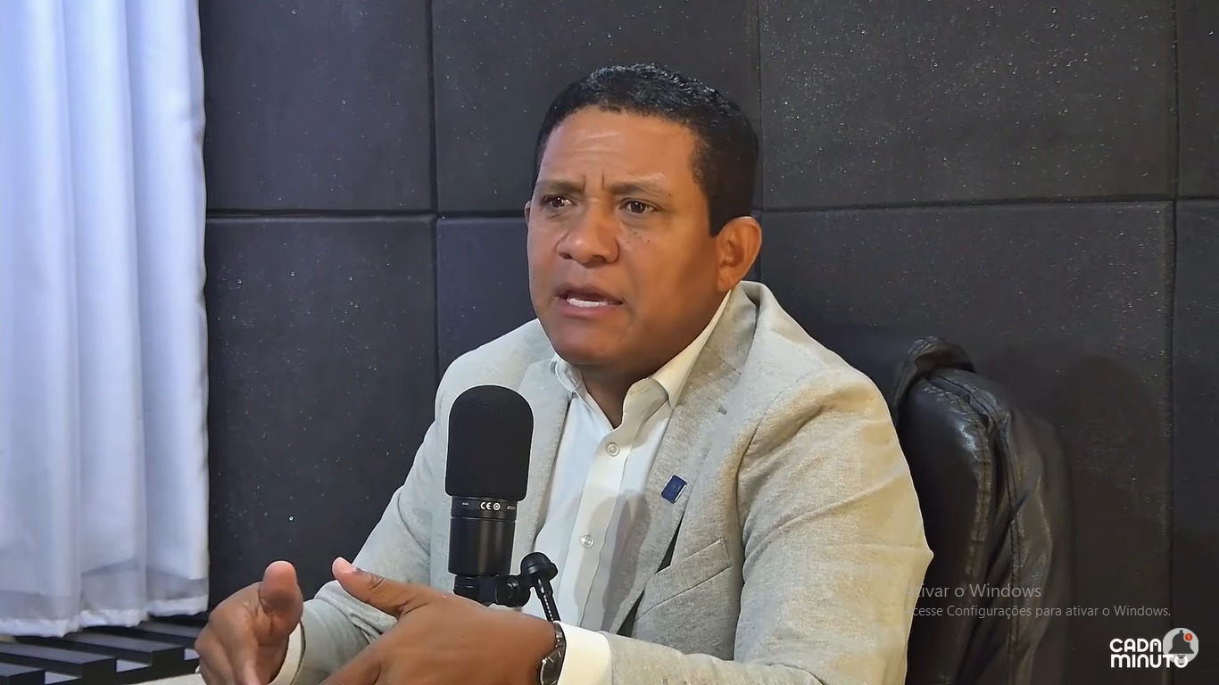 Ex-prefeito Júlio Cezar deve ir para o PT ou PSD, mas apoiará aliado de Lira para federal