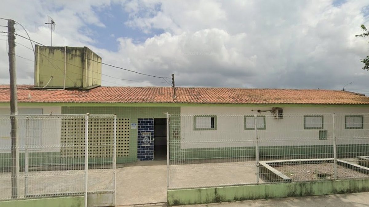 Mulher é presa após insultos homofóbicos contra dentista em unidade de saúde