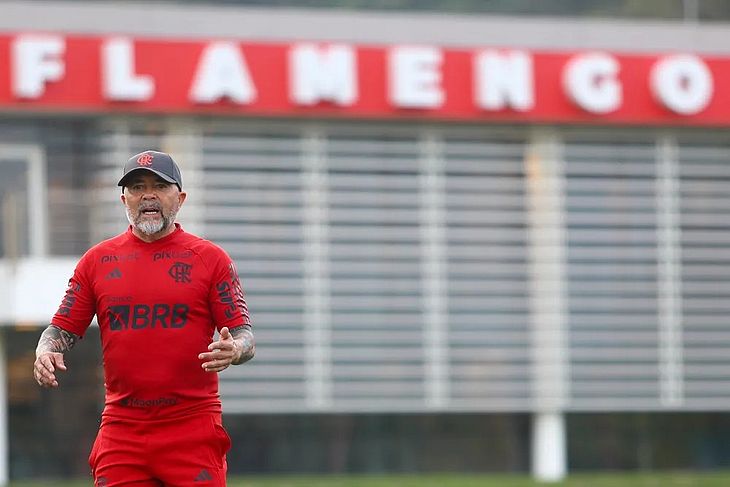 Sampaoli cita problemas anteriores à chegada ao Flamengo e justificar saída