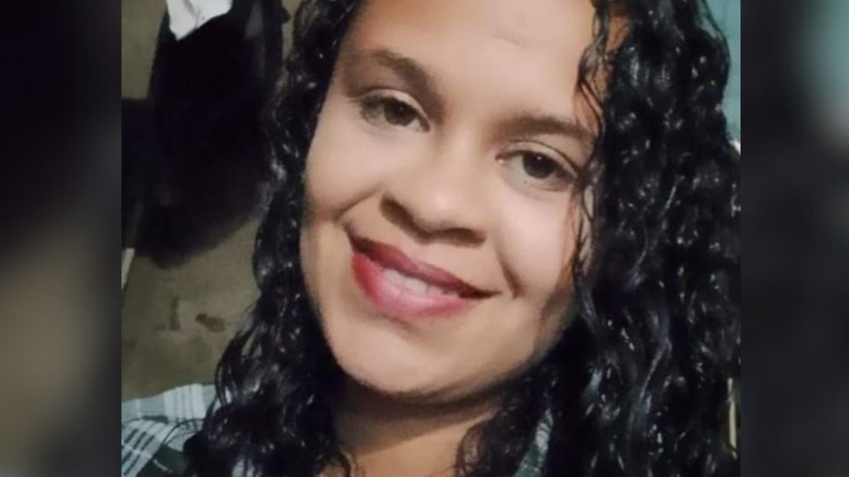 Mulher é morta após ser esfaqueada dentro de casa em Arapiraca; vizinhos ouviram os gritos