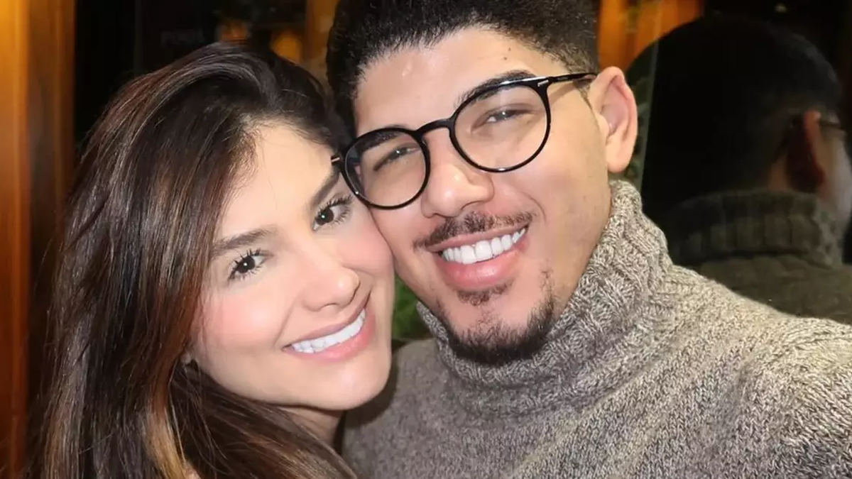 Esposa de Zé Vaqueiro anuncia fim do casamento após seis anos