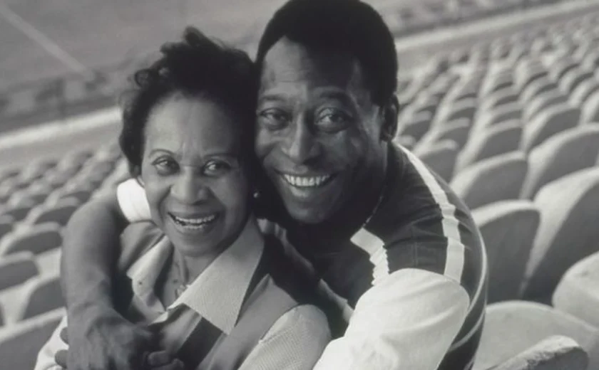 Morre Celeste Arantes, mãe do Pelé, aos 101 anos