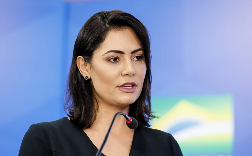 Michelle Bolsonaro diz que Dino é ‘comunista’ e ‘contra os princípios cristãos’: ‘Já imaginou esse homem chegar ao STF?’