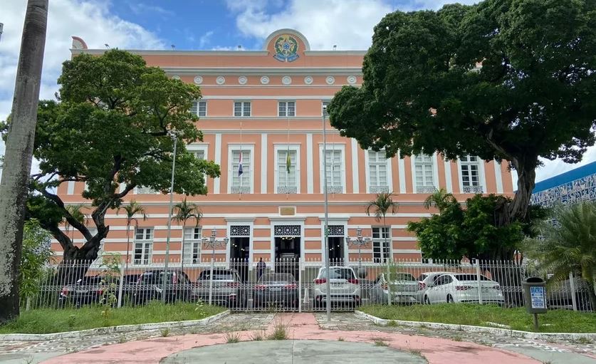 Definido: três suplentes vão assumir vagas na Assembleia Legislativa de Alagoas