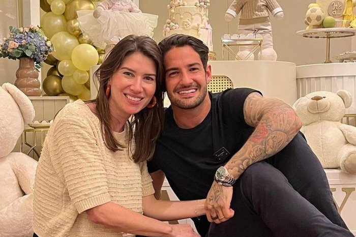 Rebeca Abravanel dá à luz primeiro filho com Alexandre Pato. Saiba o nome!