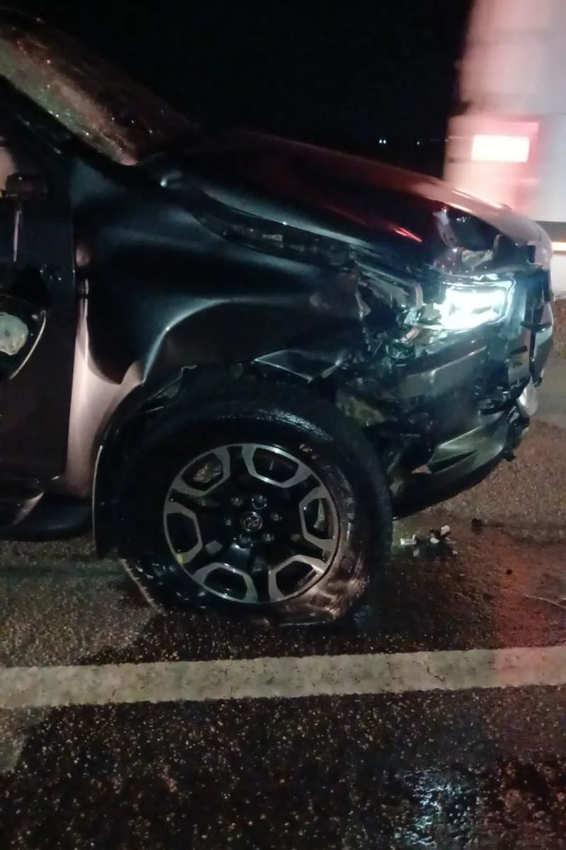 Adriano da Silva Santos, de 42 anos, foi atingido por caminhonete ao fazer a travessia. — Foto: Reprodução