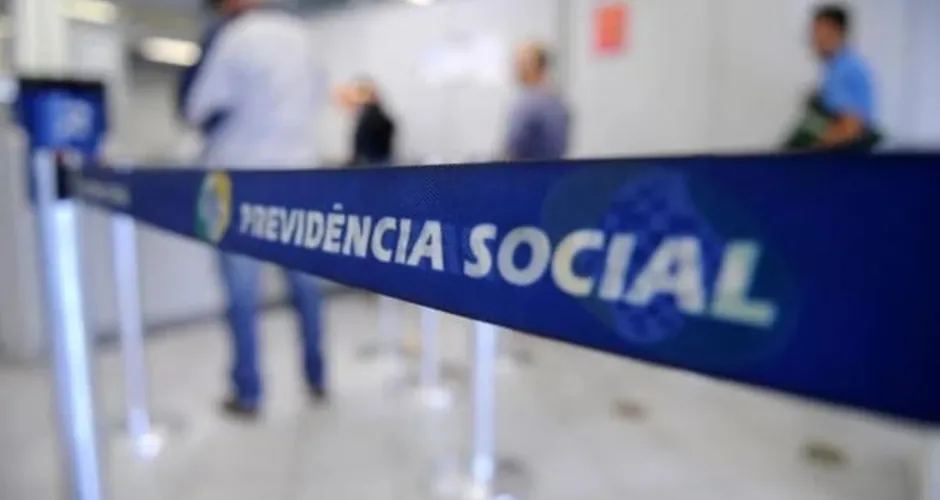 Golpe no Instagram: perfil falso se passa pelo INSS para enganar beneficiários