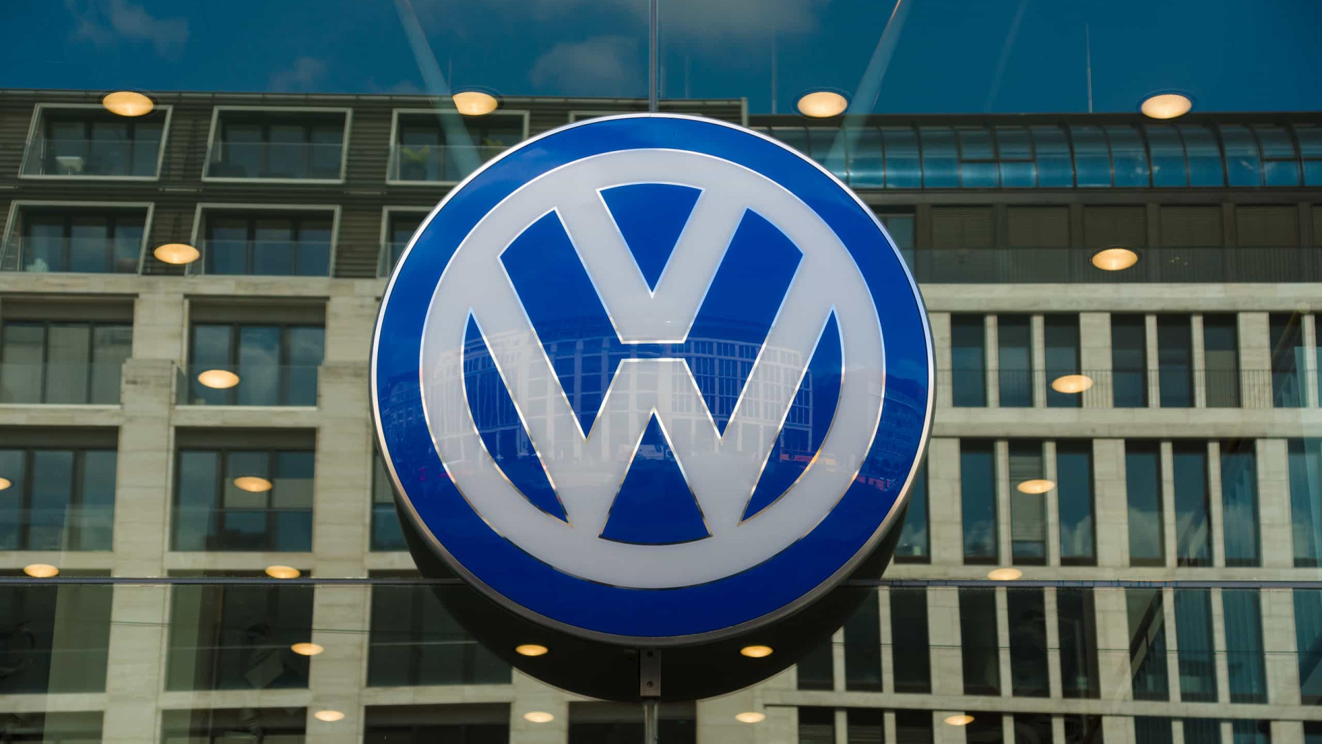 Volks interrompe produção por falta de peças no RS