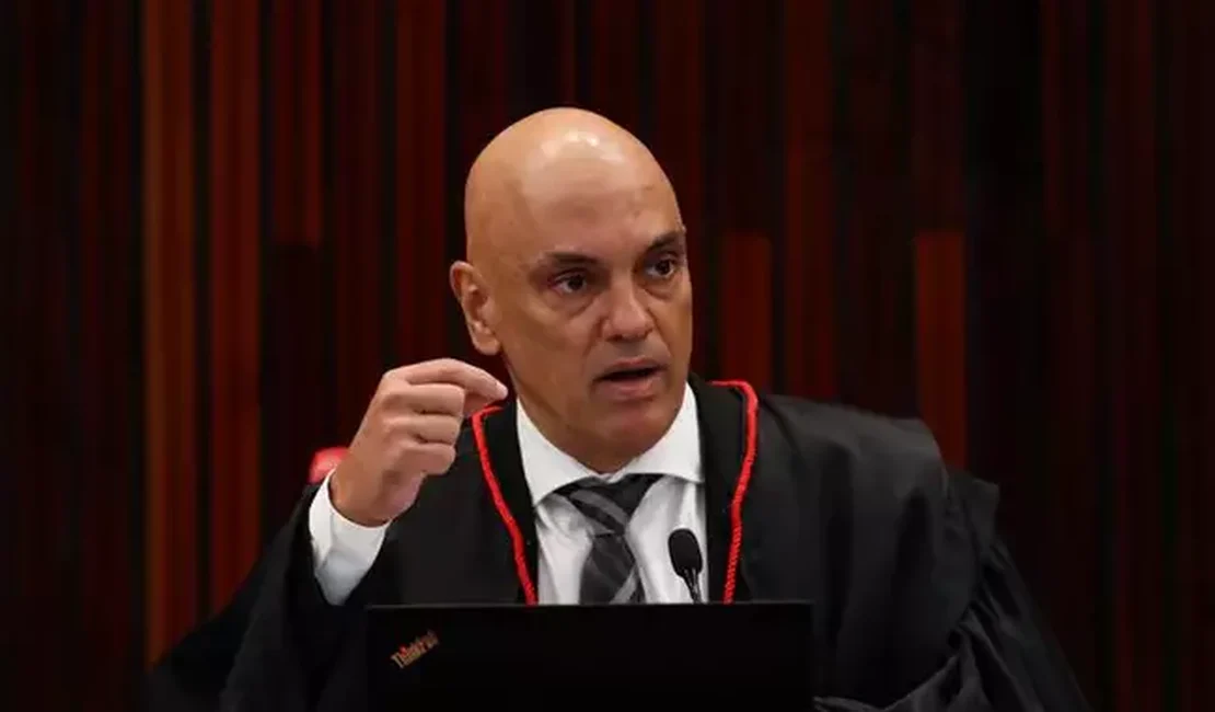 Moraes diz que plataformas continuarão no Brasil se respeitarem a lei