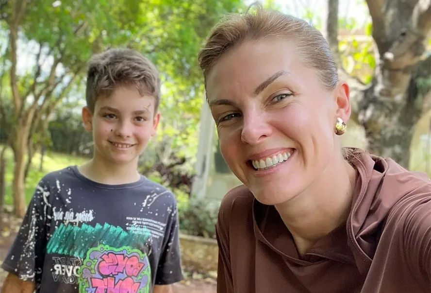 Ana Hickmann revela atitude emocionante do filho após agressão: 'Tenho um anjo na minha vida'