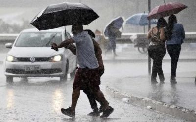 INMET prevê fortes chuvas em 28 cidades de Alagoas INMET prevê fortes chuvas em 28 cidades de Alagoas
