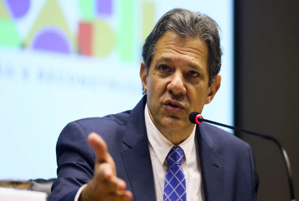 Caso Shein e Shopee: Haddad diz que pode rever imposto de importação