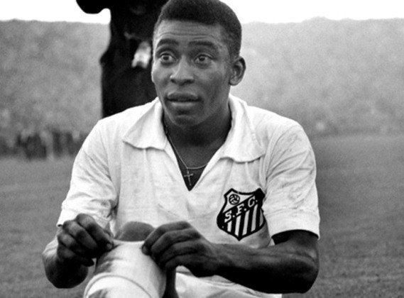 O rei e dono da camisa 10 do Brasil veio do Santos, que possuia um dos melhores times do mundo - Foto: Redes Sociais/Santos