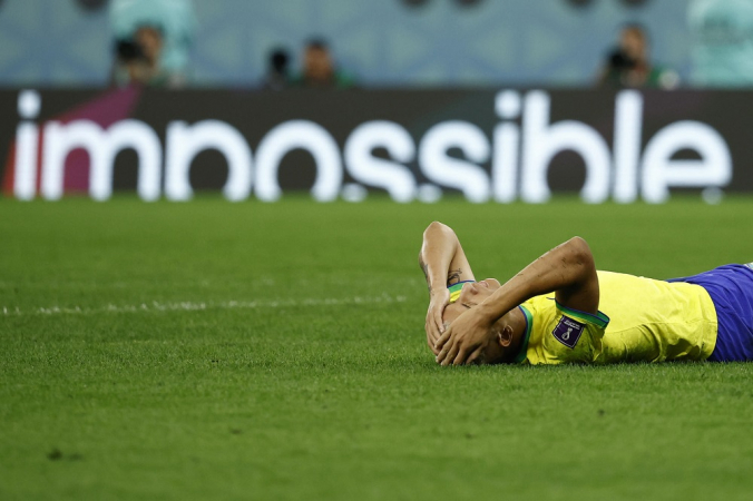 Richarlison diz que não dormiu após eliminação do Brasil na Copa e desabafa: ‘Parece que perdi alguém’