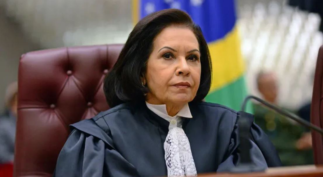 Ministra explica afastamento do governador de Alagoas há poucos dias do segundo turno