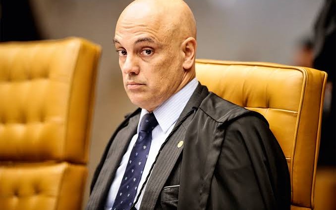 Moraes proíbe bloqueio de vias e invasão de prédios públicos no País