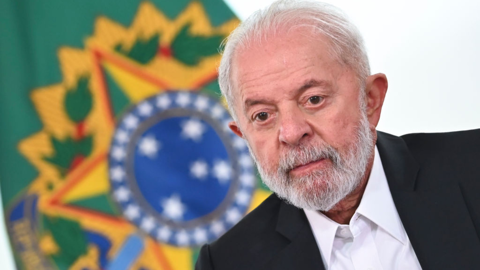 Lula diz que ciência deve decidir sobre uso de maconha