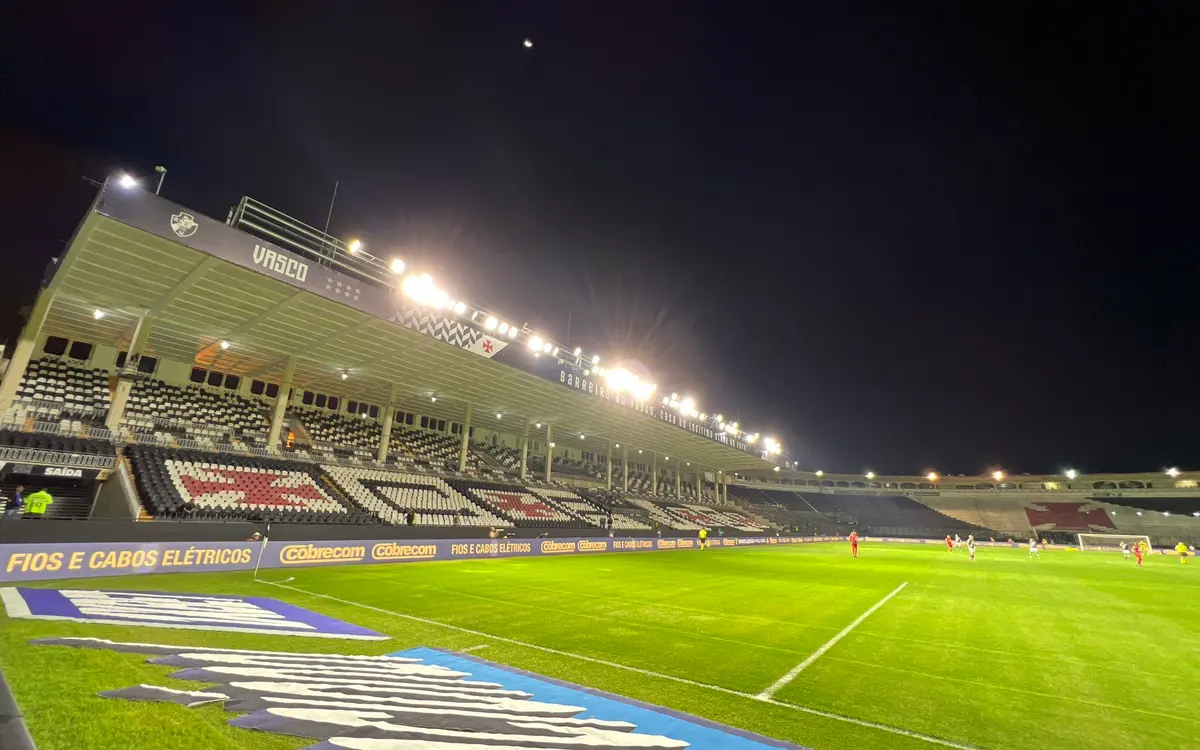 Botafogo mandará confronto direto com o Grêmio em São Januário