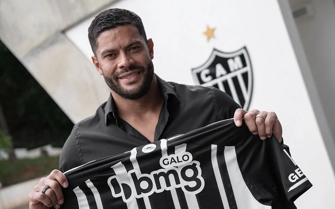 Atlético-MG anuncia renovação de Hulk até dezembro de 2026