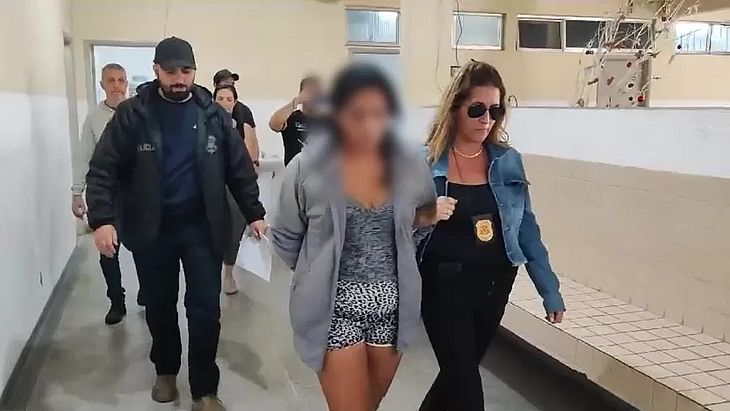 Foragida há 21 anos é presa suspeita de matar criança em ritual no CE