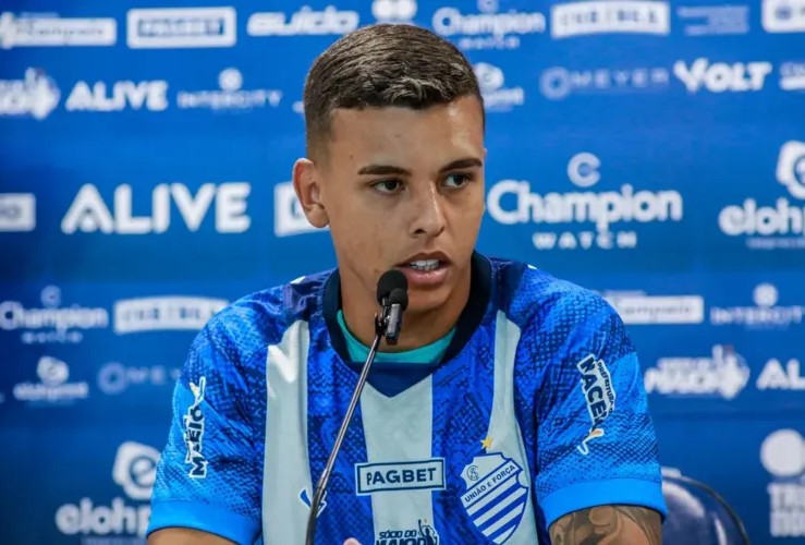 Eduardo, Kevin, Marcinho e Popó devem deixar o CSA