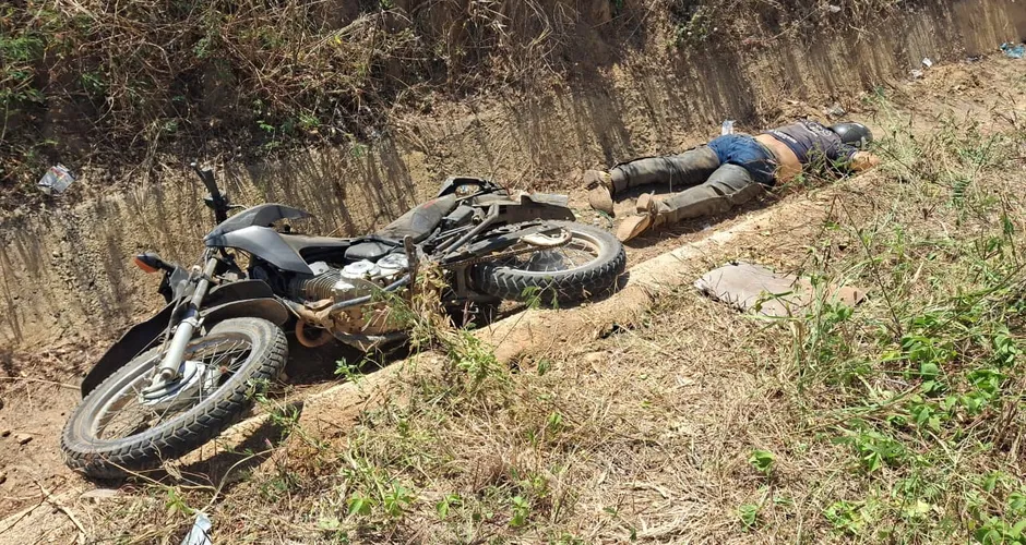 Homem é encontrado morto ao lado de motocicleta na rodovia AL-115, em Palmeira dos Índios
