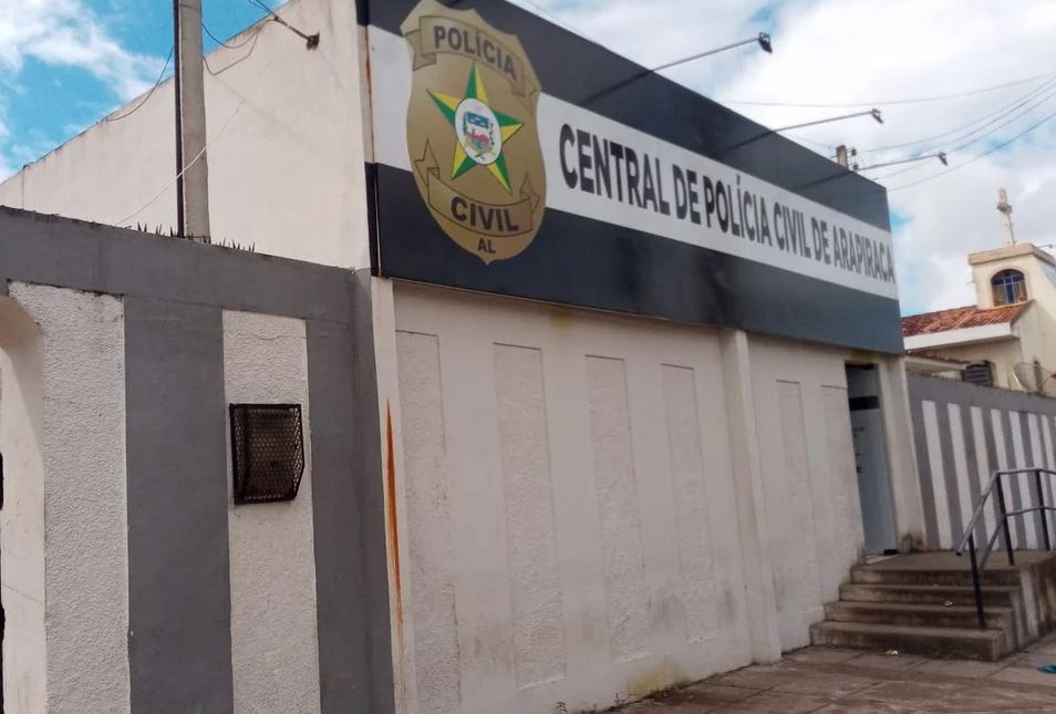 Caso foi levado para a Central de Polícia de Arapiraca - Foto: Rogério Nascimento 