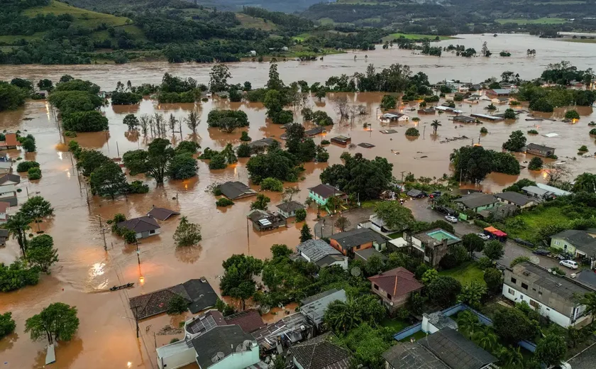 Sobe para 83 número de mortes no Rio Grande do Sul pelas fortes chuvas